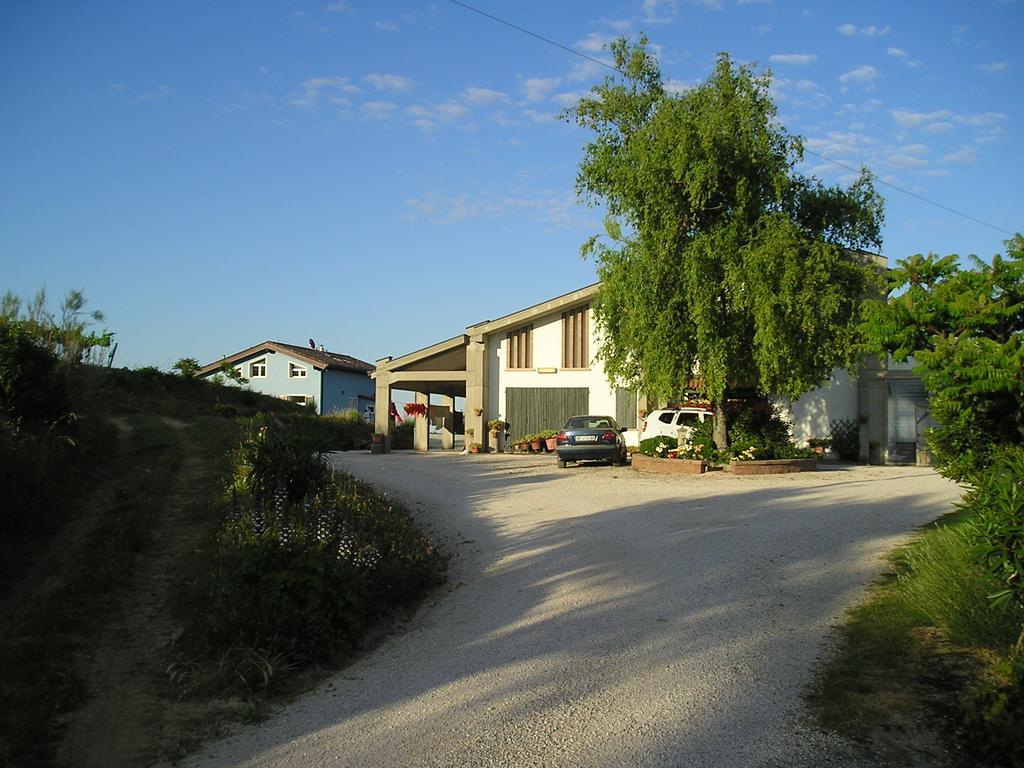 Agriturismo Le Essenze - Terrazza Sulla Romagna Cesena Luaran gambar