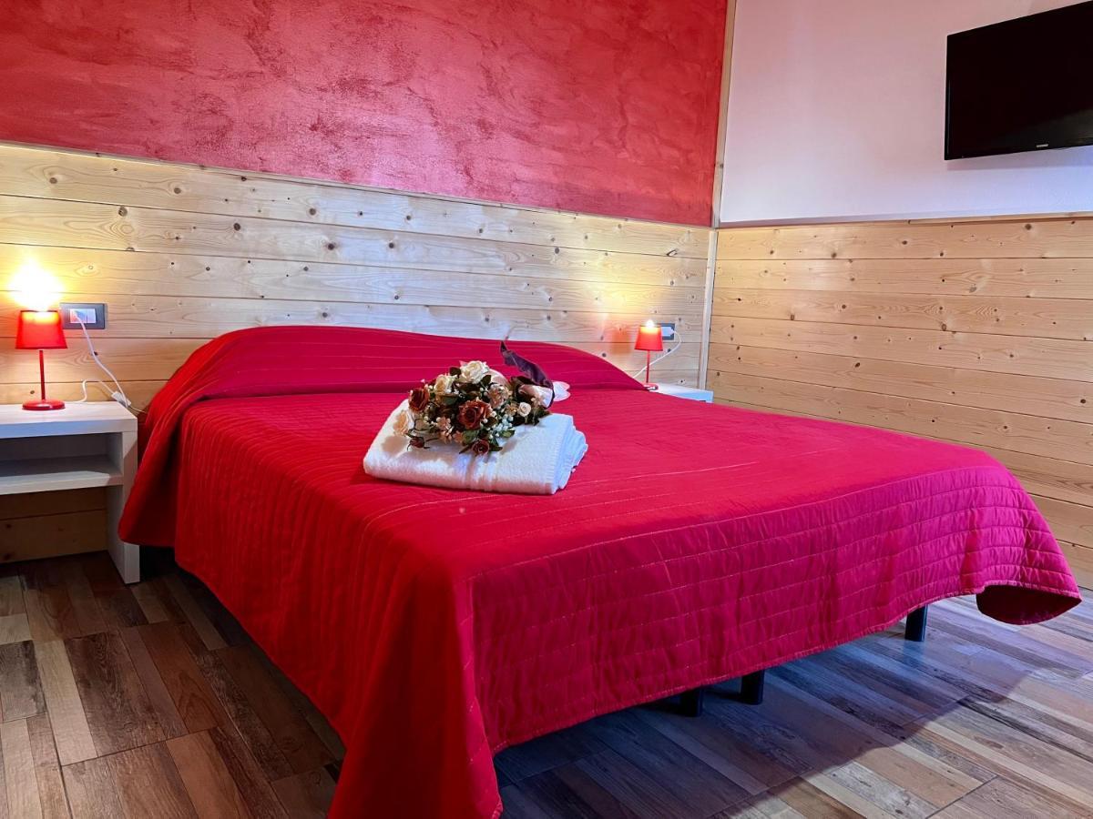 Agriturismo Le Essenze - Terrazza Sulla Romagna Cesena Luaran gambar